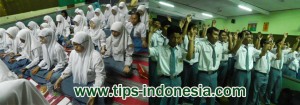TRAINING INDOOR SISWA SMANSA GRESIK ESQ FOR UAN DI GRESIK, www.tips-indonesia.com, 081334664876