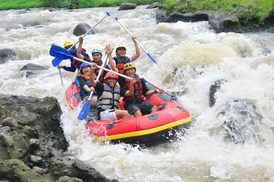 Rafting Sungai Konto, www.tips-indonesia.com, 085755059965